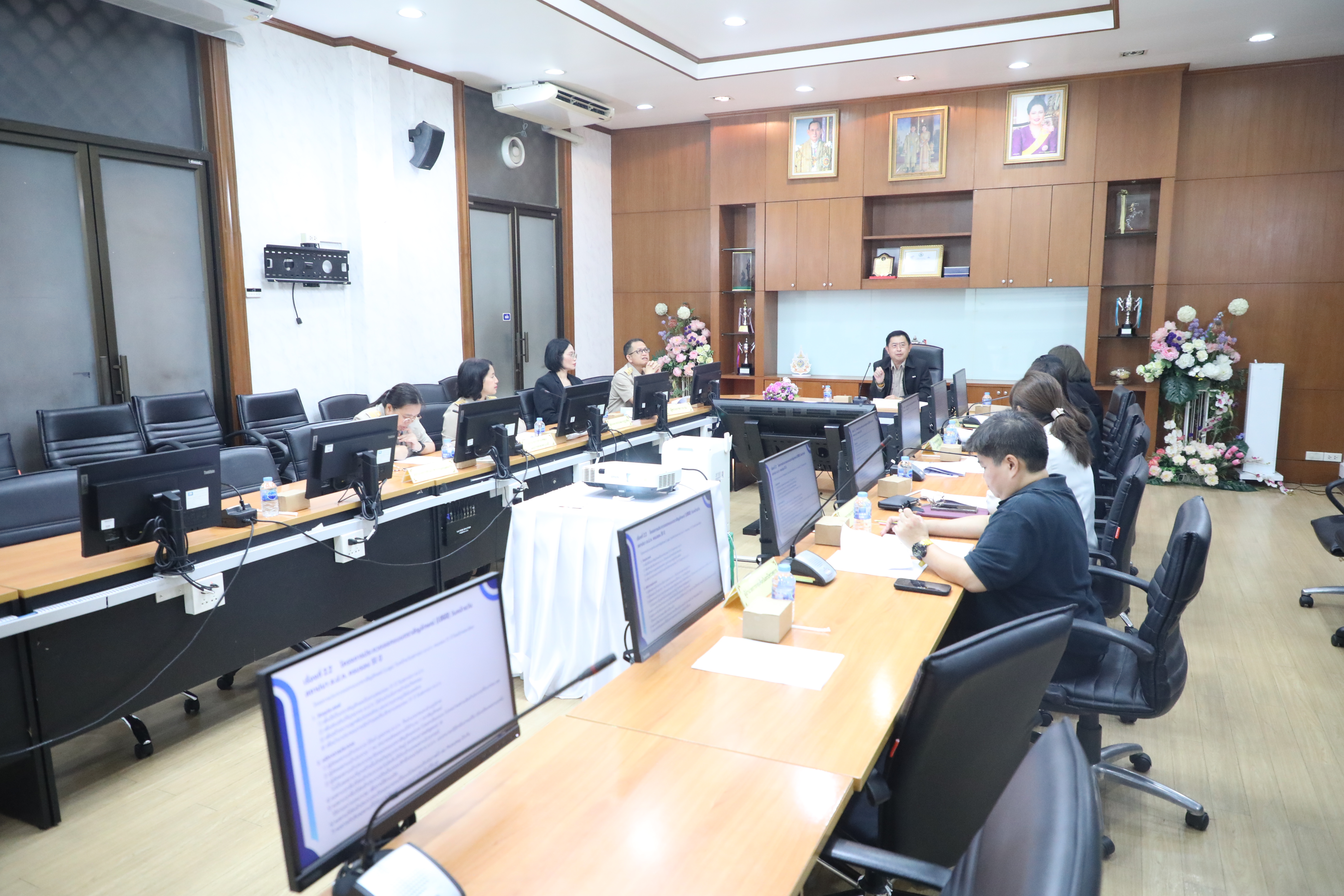 title - ส.ป.ก. ประชุมคณะกรรมการตัดสินการประกวดออกแบบตราสัญลักษณ์ครบรอบวันคล้ายวันสถาปนา ส.ป.ก. ครั้งที่ 1/2568